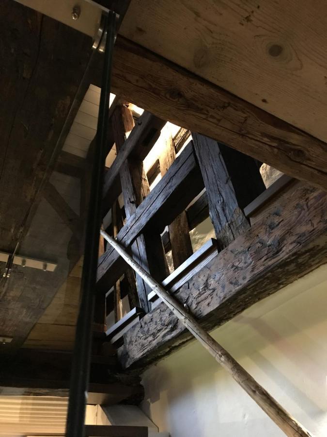 盖辛根Historisches Tageloehnerhaus别墅 外观 照片